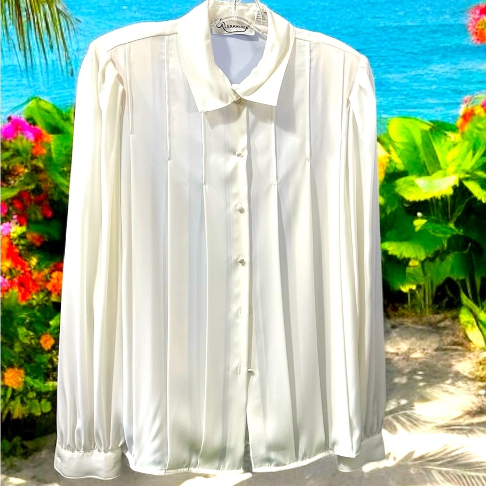 Vintage 80’s pleated front tuxedo style blouse by Alexandria